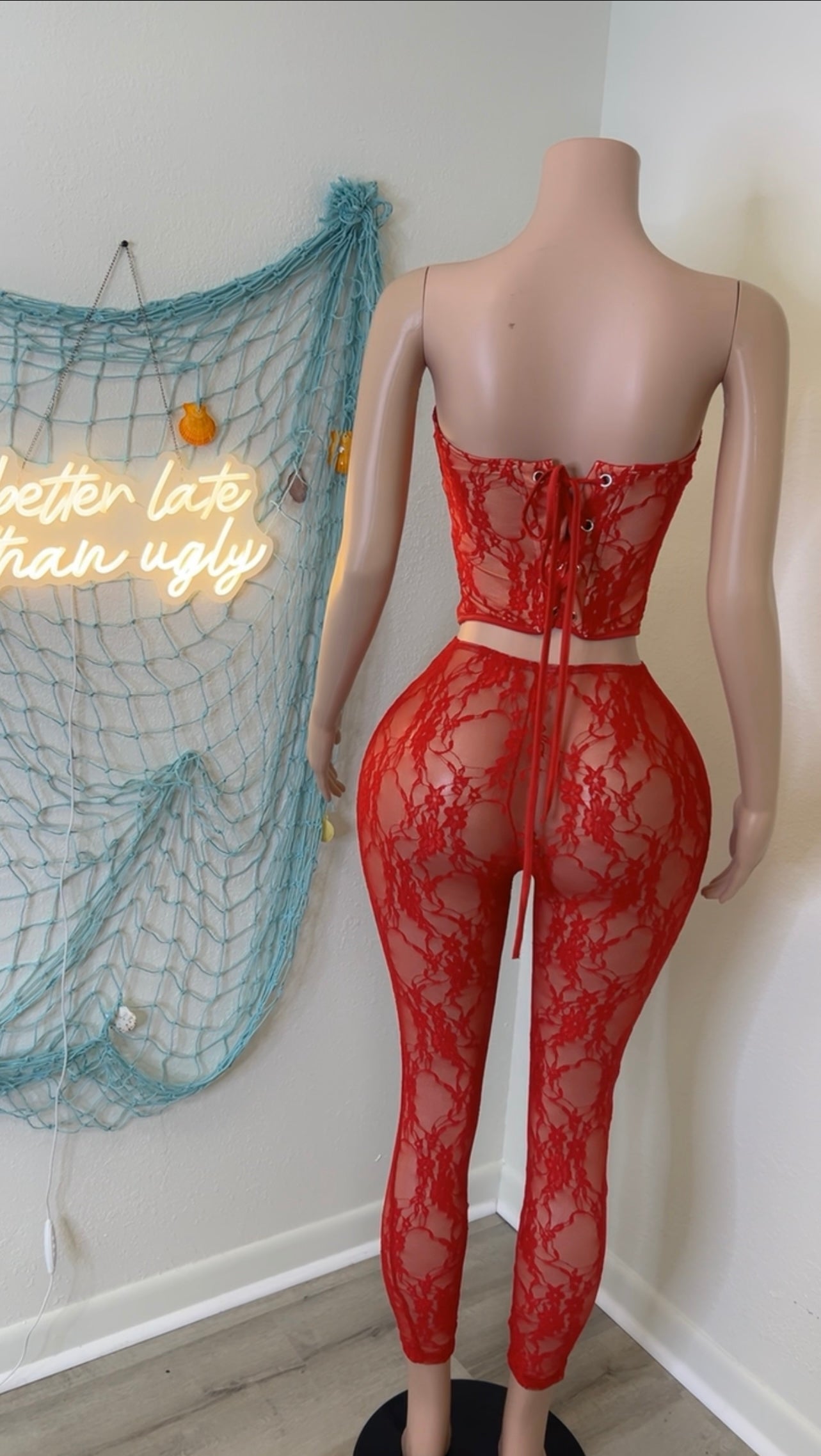 Red Flowers Lace Set